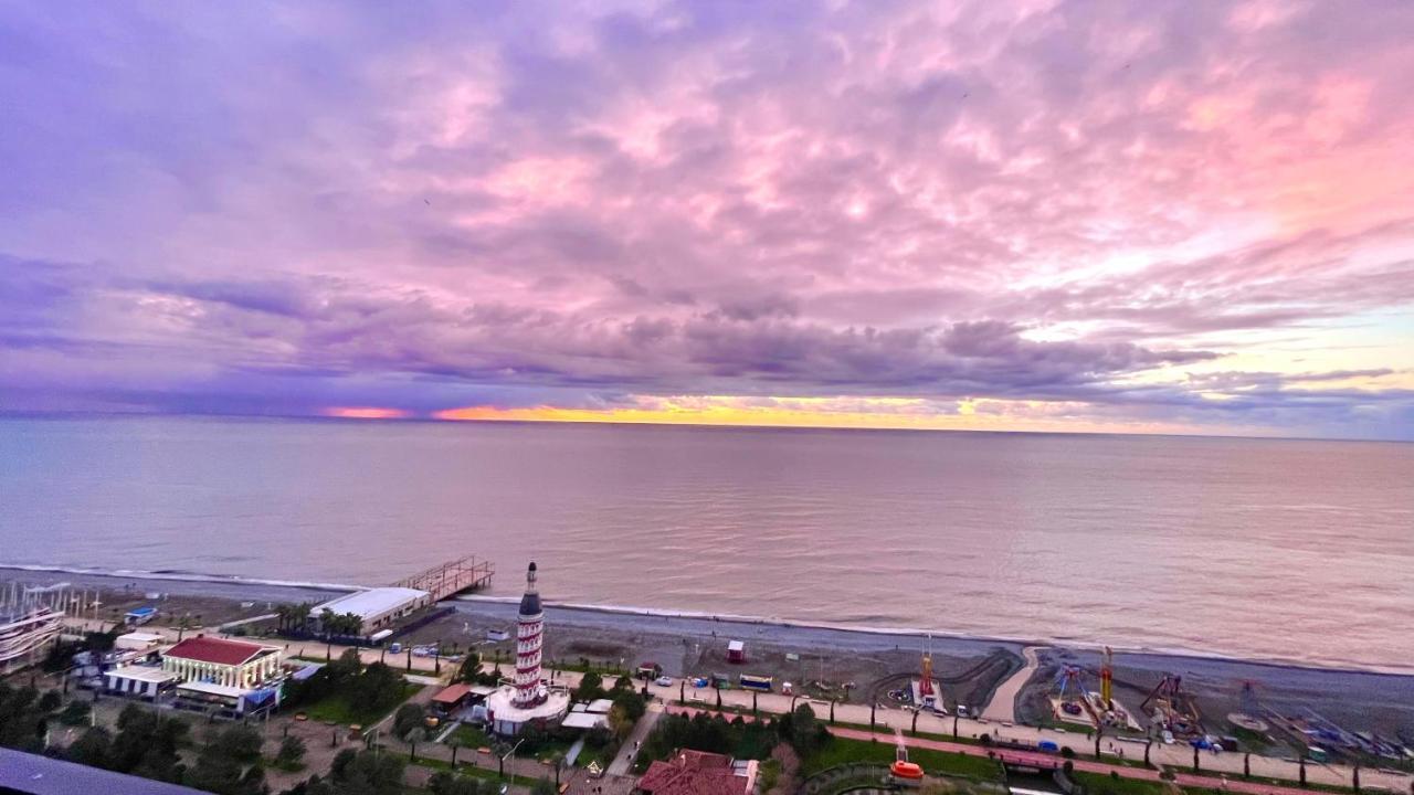 Apartments Black Sea Resort Batumi Exteriör bild