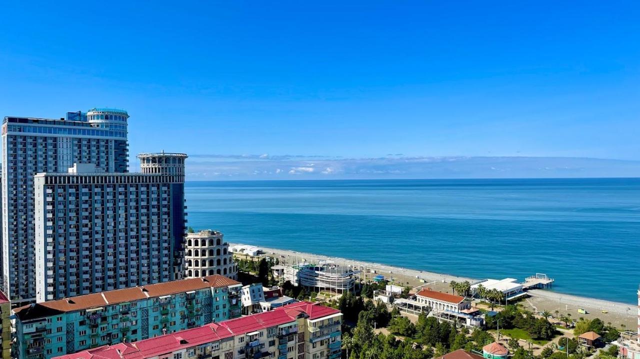 Apartments Black Sea Resort Batumi Exteriör bild