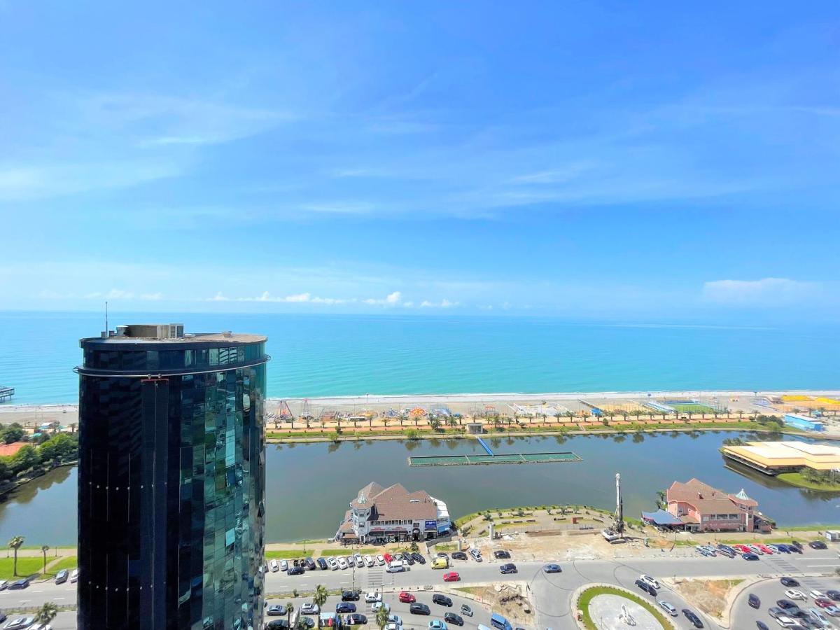 Apartments Black Sea Resort Batumi Exteriör bild